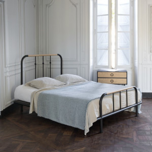 Mr. & Mrs. De Bed - Résistub Productions