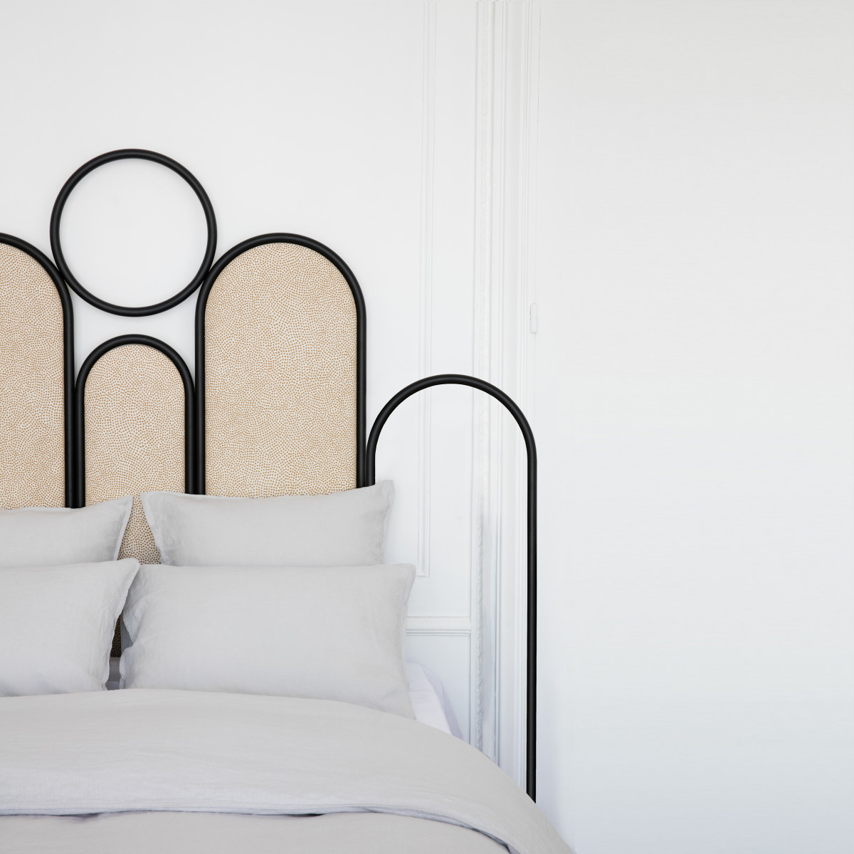 Louise Headboard - Résistub Productions